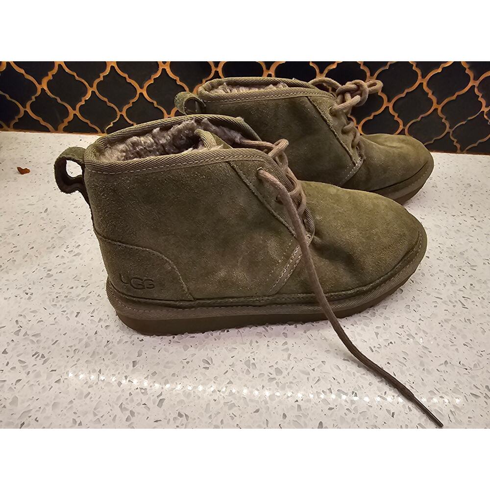 UGG Neumel II Women’s Chukka Boots – Olive – Soft Suede – Cozy Luxe – Authentic - Picture 5 of 6